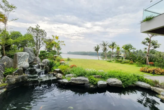 1660725555-justfly-lx3-flamingo-dai-lai1